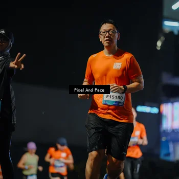 Runner Photo 7782601