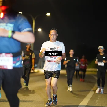 Runner Photo 7782605