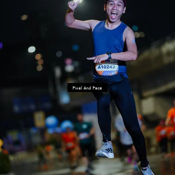 Runner Photo 7782615