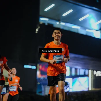 Runner Photo 7782616