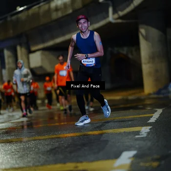 Runner Photo 7782621