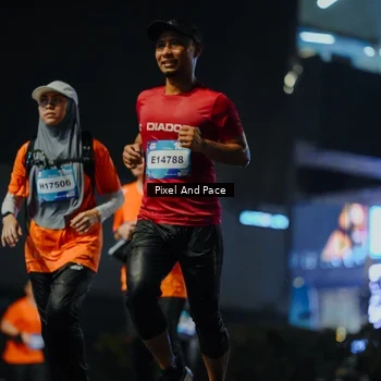 Runner Photo 7782642