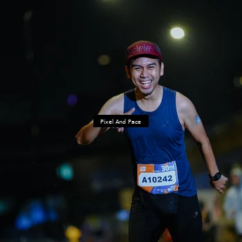 Runner Photo 7782654