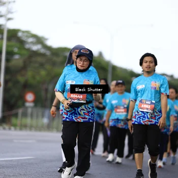Runner Photo 7782655