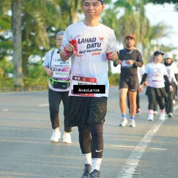 Runner Photo 7782661