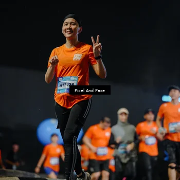 Runner Photo 7782685