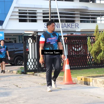 Runner Photo 7782686