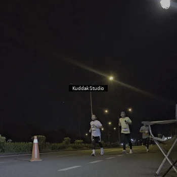 Runner Photo 7782734