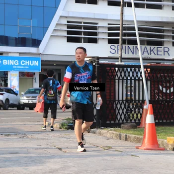 Runner Photo 7782746