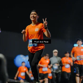 Runner Photo 7782748