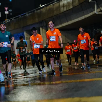 Runner Photo 7782752