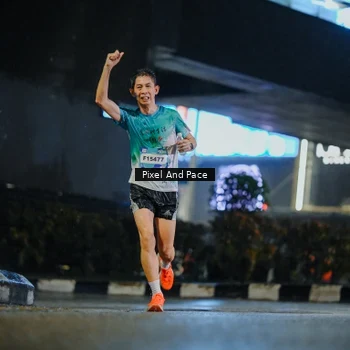 Runner Photo 7782758