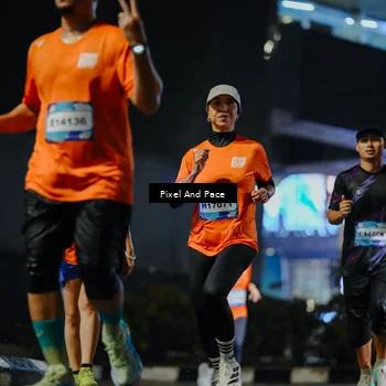 Runner Photo 7782771