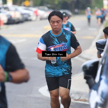 Runner Photo 7782809