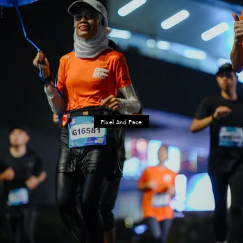 Runner Photo 7782814