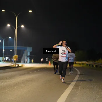 Runner Photo 7782819