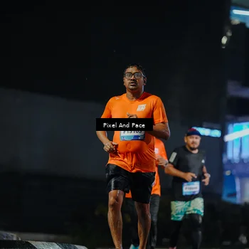 Runner Photo 7782823