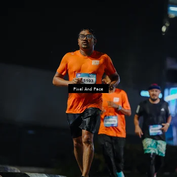 Runner Photo 7782834