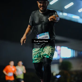 Runner Photo 7782845