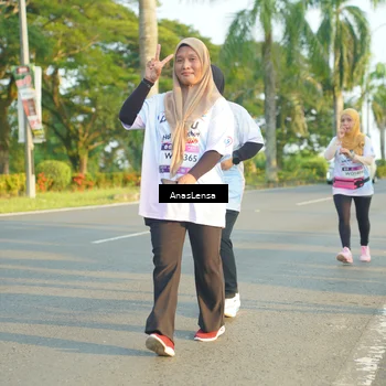 Runner Photo 7782860