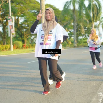 Runner Photo 7782863