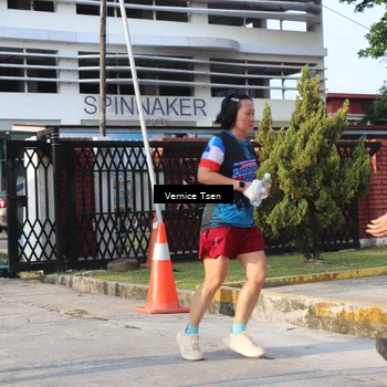 Runner Photo 7782881