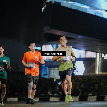 Runner Photo 7782885