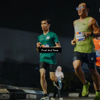 Runner Photo 7782887