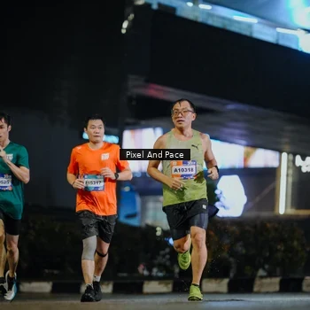 Runner Photo 7782895