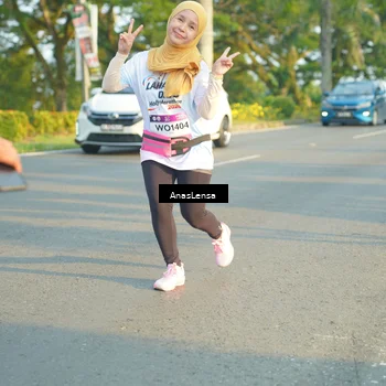 Runner Photo 7782898