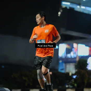 Runner Photo 7782909