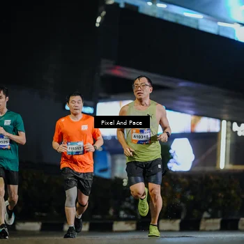 Runner Photo 7782914