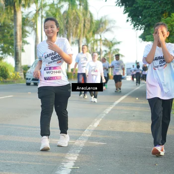 Runner Photo 7782937