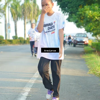 Runner Photo 7782942