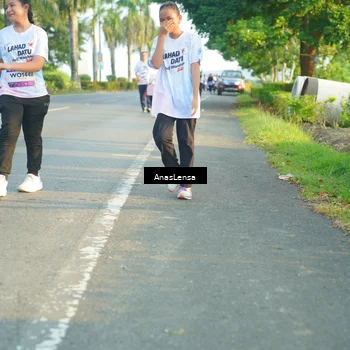 Runner Photo 7782944
