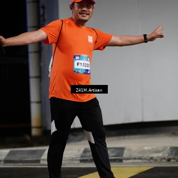 Runner Photo 7782969