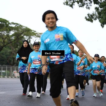 Runner Photo 7782993