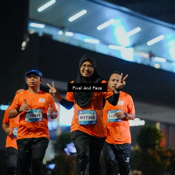 Runner Photo 7783002