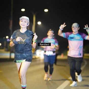 Runner Photo 7783008