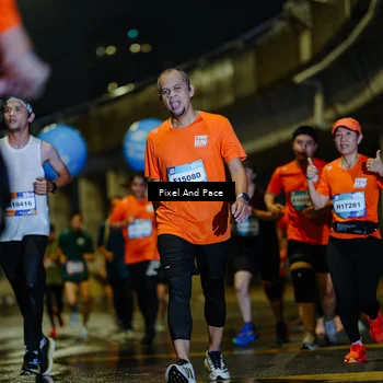 Runner Photo 7783011