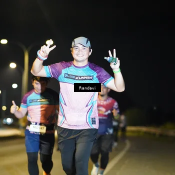Runner Photo 7783014