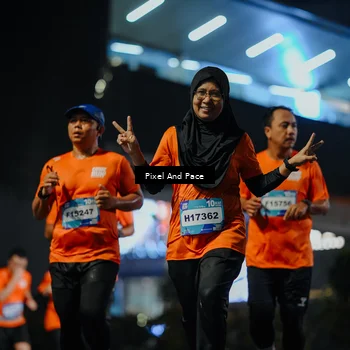 Runner Photo 7783026