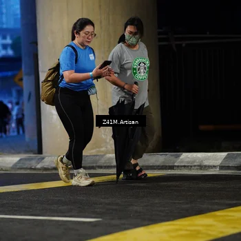 Runner Photo 7783035