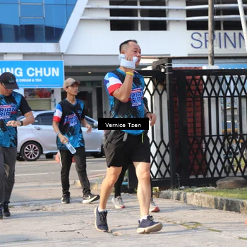 Runner Photo 7783044