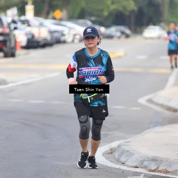Runner Photo 7783053