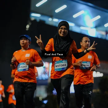 Runner Photo 7783064