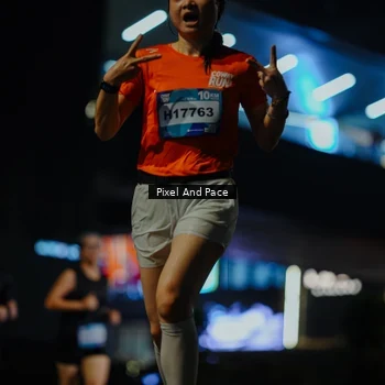 Runner Photo 7783065