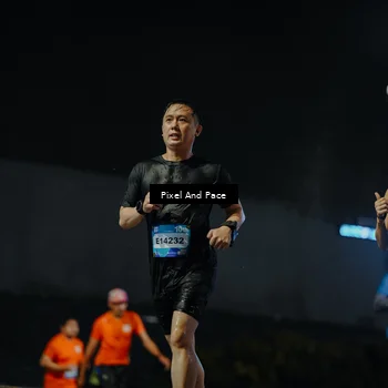 Runner Photo 7783084