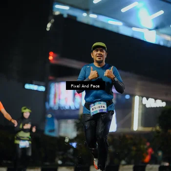 Runner Photo 7783110