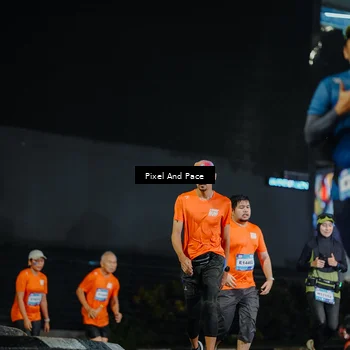 Runner Photo 7783120